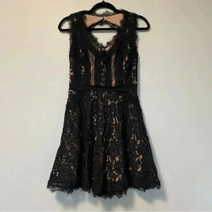 Heartloom Sera black nude lace dress  heart keyhole